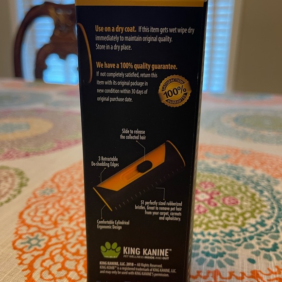 NWT KINGKOMB self-cleaning deshedding tool - Picture 2 of 4